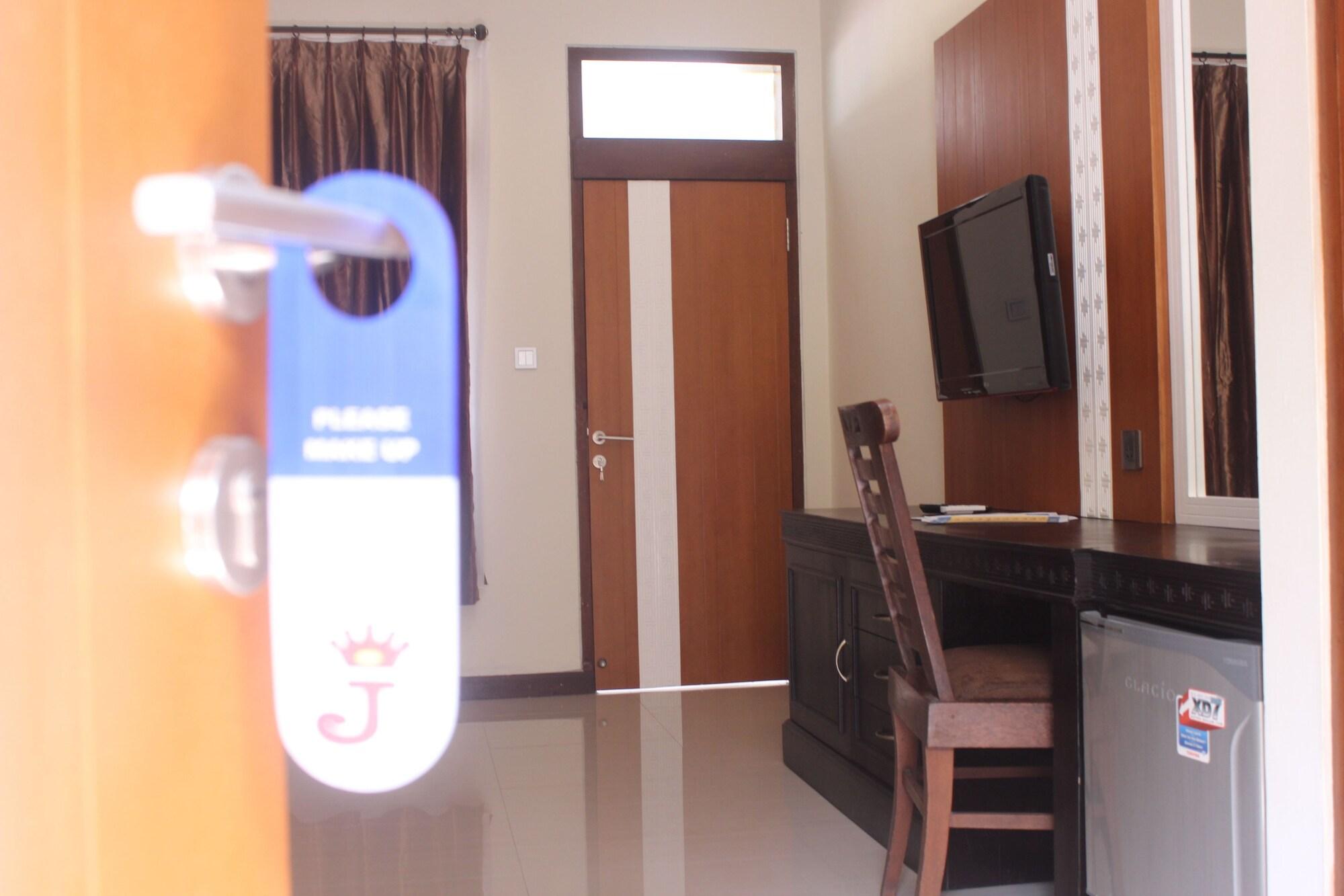 Jesens Inn II كوتا المظهر الخارجي الصورة